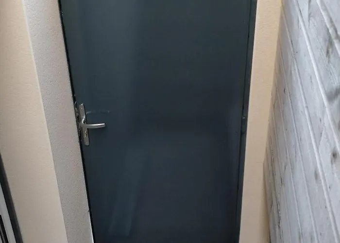 Appartamento Near Train Station, Center